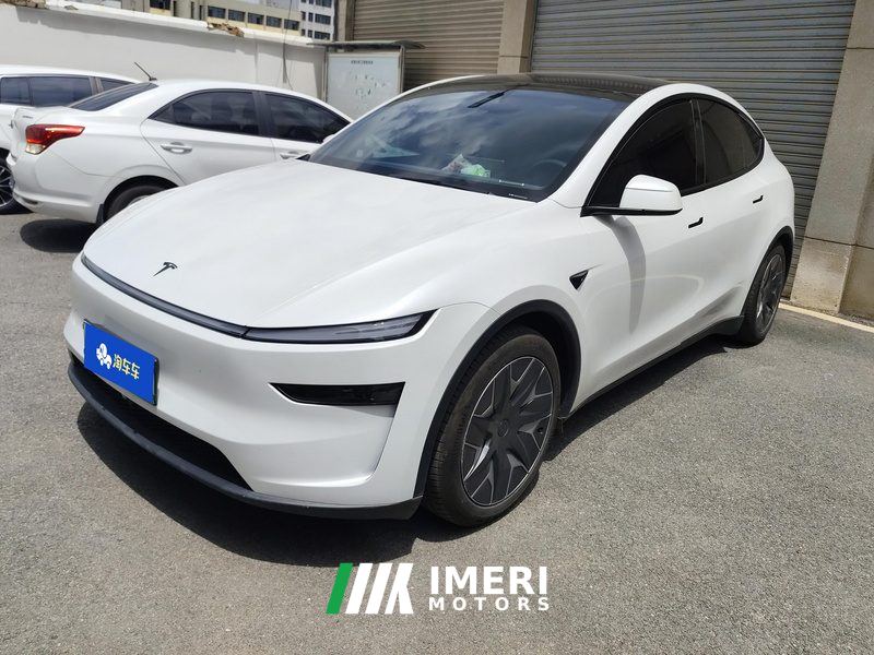 Tesla Model Y L 751km Long Range AWD