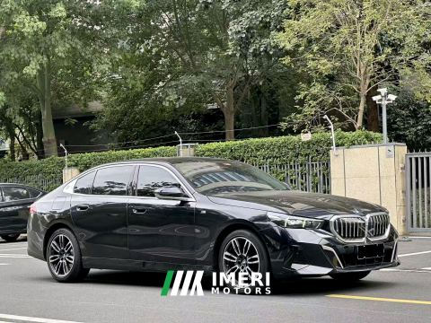 2024 BMW 5 Series 525Li M Sport Package - ავტომობილი ჩინეთიდან