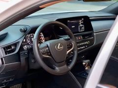 Lexus ES 200 Premium Edition - фото 19