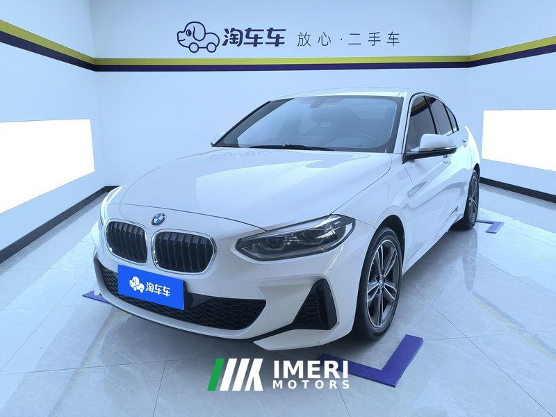 BMW 1 Series 120i M Sport - автомобиль из Китая