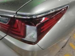 Lexus ES 200 Excellence Edition - photo 5