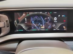 Denza D9 DM-i 1.5T 180km AWD Version 7 - ფოტო 20