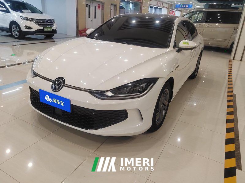 Volkswagen Lamando L 280TSI Spicy Edition
