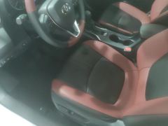 Toyota Corolla Dual-Engine 1.8L E-CVT Pioneer Edition - ფოტო 14