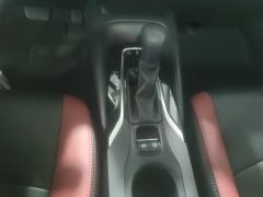 Toyota Corolla Dual-Engine 1.8L E-CVT Pioneer Edition - ფოტო 19
