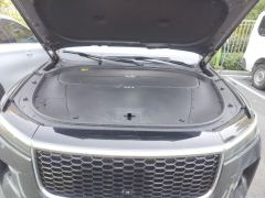 Li Auto Li ONE EREV6 Edition - ფოტო 16
