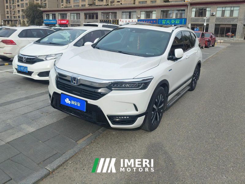 Honda Breeze PHEV 2.0L 2WD E-CVT Luxury Edition