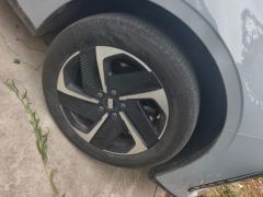 Geely Galaxy L6 EM-i 1.5L 140km Explorer Edition - ფოტო 6