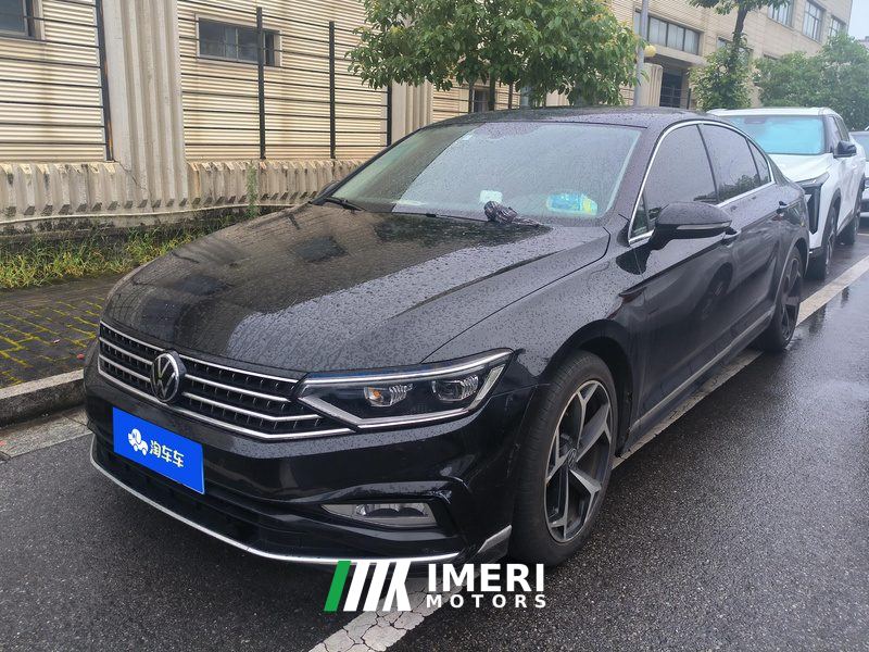 Volkswagen Magotan 2 Million Edition 330TSI Leading Edition