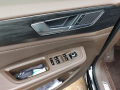 Volkswagen Viloran 380TSI Edition - ფოტო 13