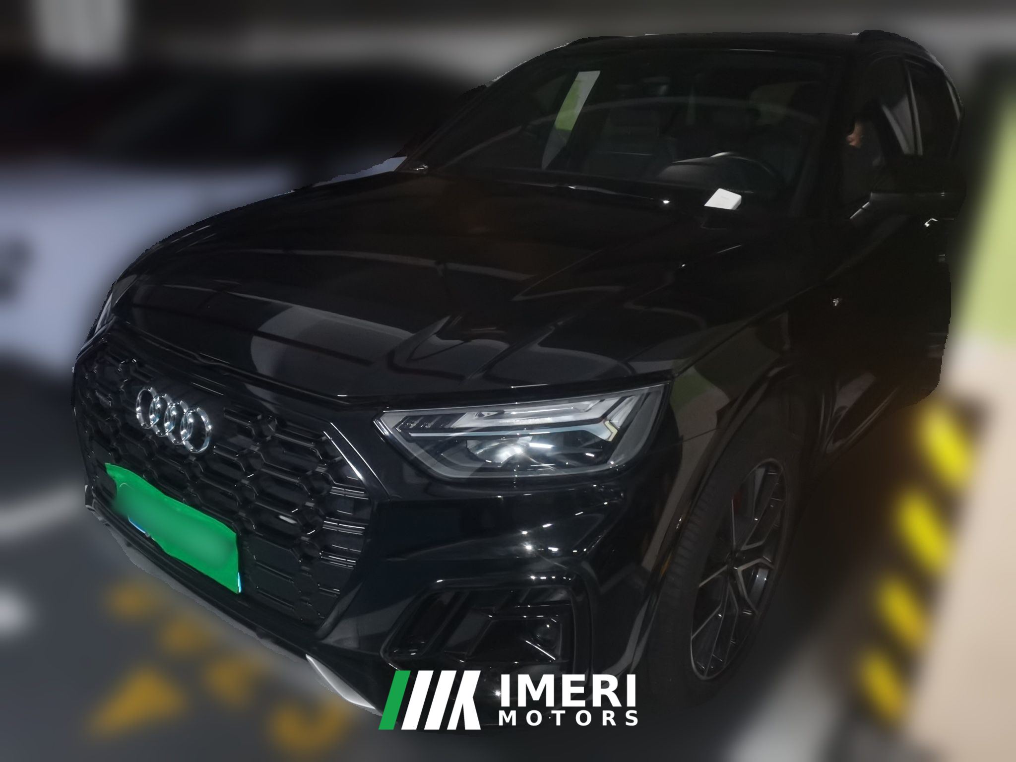 Audi Q5L 40 TFSI Luxury Dynamic