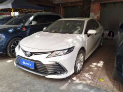 Toyota Camry 2.0G Luxury Edition - ფოტო 1