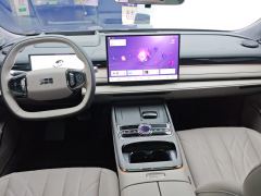 Geely Galaxy Star Shine 8 EM-i 1.5L 130km Flagship Edition - ფოტო 16