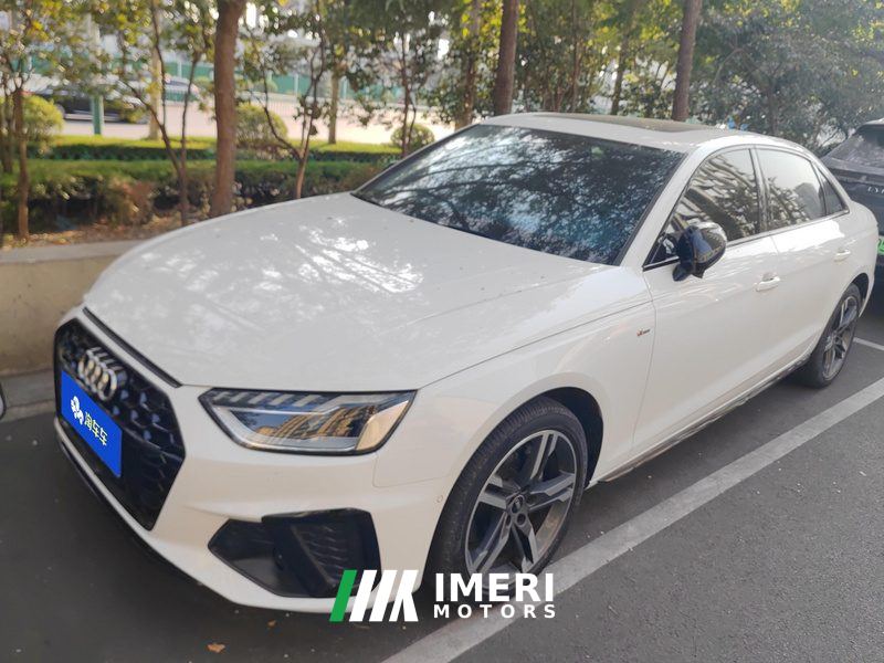 Audi A4L 40 TFSI Luxury Dynamic