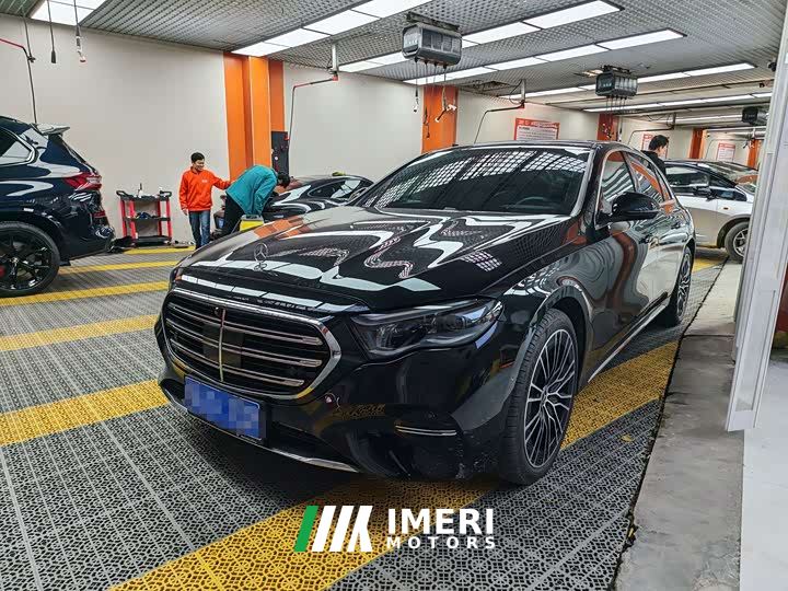 Mercedes-Benz E-Class Facelift E 300 L Exclusive