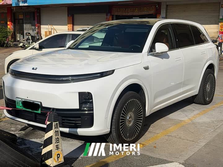 Li Auto L7 Pro - ავტომობილი ჩინეთიდან
