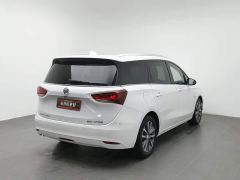 Buick GL6 323T Hybrid Connected Luxury Edition - photo 2