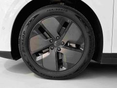 Li Auto i6 Two-Wheel Drive Standard - ფოტო 18
