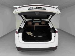 Li Auto i6 Two-Wheel Drive Standard - ფოტო 20