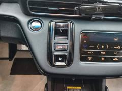 Honda Odyssey 2.0L e:HEV Sharp Premium Edition - ფოტო 16