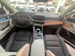 Lynk & Co 06 1.5T Shero Pink Special Edition - photo 5
