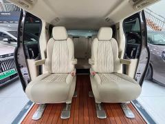 Buick GL8 Land Executive Cabin 652T Luxury - ფოტო 14