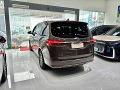 Buick GL8 Land Executive Cabin 652T Luxury - ფოტო 4