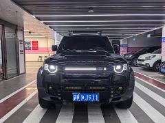 Land Rover Defender 110 3.0T P400 Dark Edition - фото 2