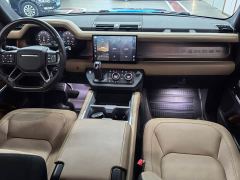 Land Rover Defender 110 3.0T P400 Dark Edition - фото 8
