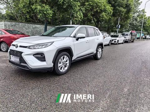 2022 Toyota Wildland Facelift 2.0L CVT FWD Leading Edition