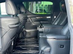 Toyota Alphard 2018 3.5L Premium Edition - ფოტო 6