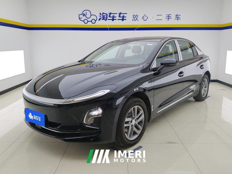 FAW Hongqi E-QM5 610km PLUS