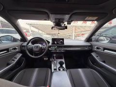 Honda Civic Hatchback 240 Turbo CVT Sharp Edition - ფოტო 5