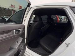 Honda Civic Hatchback 240 Turbo CVT Sharp Edition - ფოტო 6