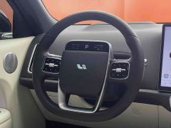 Li Auto L8 Max - photo 13