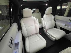 Li Auto L8 Max - photo 19