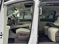 Denza D9 DM-i 970 AWD Flagship - фото 8