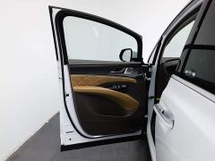 Denza D9 DM-i 970 AWD Premium Edition - photo 8
