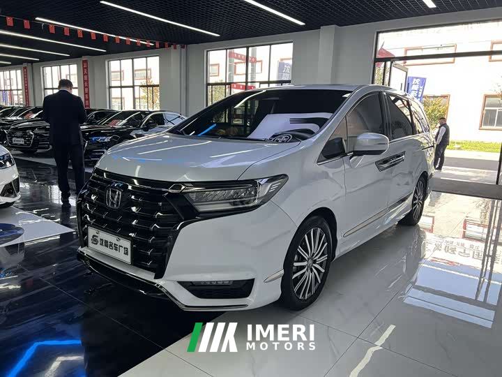 Honda Odyssey 2.0L e:HEV Luxury - ავტომობილი ჩინეთიდან