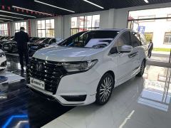 Honda Odyssey 2.0L e:HEV Luxury - ფოტო 1