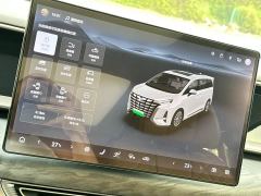 Denza D9 DM-i 1040 Premium - ფოტო 17