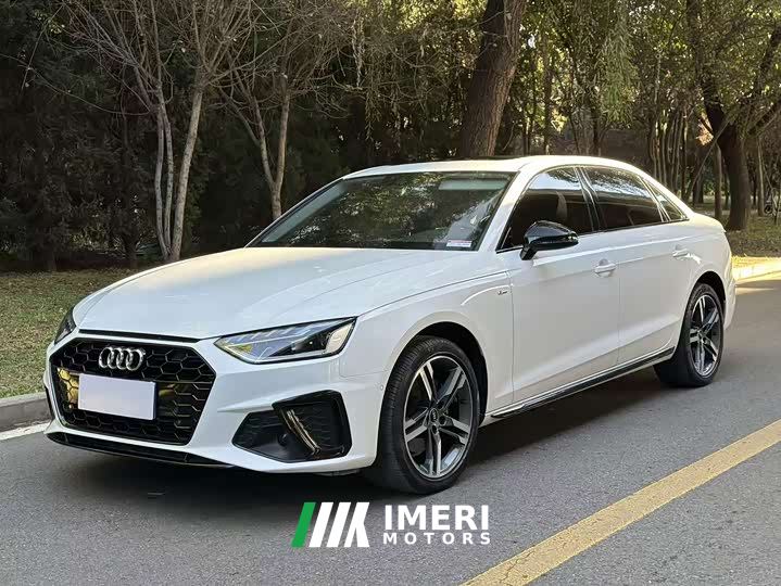 Audi A4L 40 TFSI Luxury Dynamic - ავტომობილი ჩინეთიდან