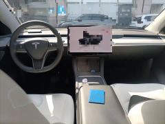 Tesla Model Y Rear-Wheel Drive - photo 10