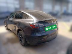 Tesla Model Y Rear-Wheel Drive - photo 4