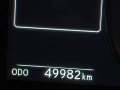 Lexus ES 300h Executive Edition - ფოტო 6