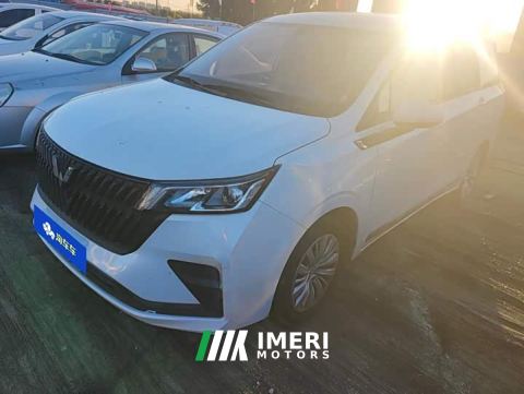 2023 Wuling Jiachen 1.5L Manual Joy Elite - автомобиль из Китая