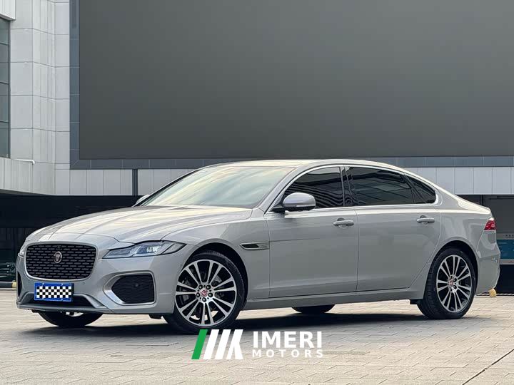 Jaguar XFL 2.0T P250 Two-Wheel Drive Luxury Edition