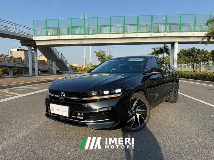 Volkswagen Magotan 380TSI DSG Supreme Edition