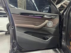 BMW X1 sDrive25Li Premier - ფოტო 6
