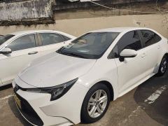 Toyota Corolla Facelift TNGA 1.5L CVT Base - фото 1